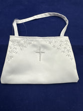 Load image into Gallery viewer, Girls white satin communion bag with pearl cross - Charlotte cb050