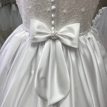 Load image into Gallery viewer, Sarah Louise ballerina Holy communion dress - Daisy 070118
