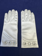 Load image into Gallery viewer, Girls white stretch satin communion gloves 817
