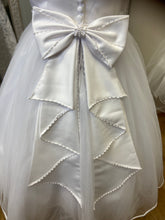 Load image into Gallery viewer, BEGONIA FIRST HOLY COMMUNION DRESS BY CELEBRATIONS
