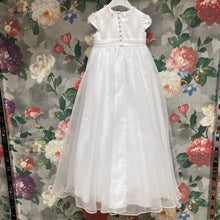 Load image into Gallery viewer, Sarah Louise baby girl christening gown white with bonnet- Jessica 001055.
