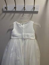 Load image into Gallery viewer, Ivy 70706 flower girl ivory dress
