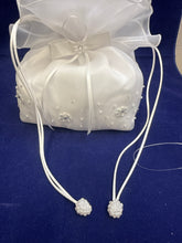 Load image into Gallery viewer, Girls white chiffon Communion Bag -CB028
