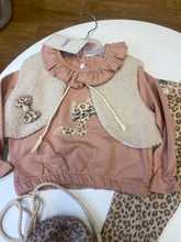 Load image into Gallery viewer, Ebita baby girl 3 piece leopard legging set 255528
