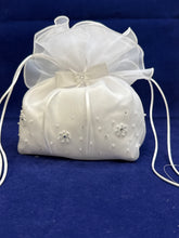 Load image into Gallery viewer, Girls white chiffon Communion Bag -CB028
