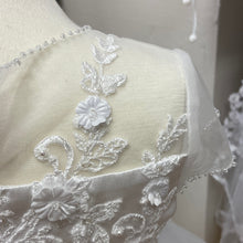 Load image into Gallery viewer, Sarah Louise Holy Communion Dress - Aimee 070165
