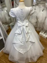 Load image into Gallery viewer, FIADH FIRST HOLY COMMUNION DRESS
