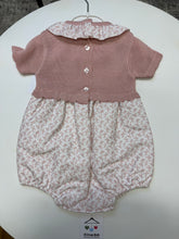 Load image into Gallery viewer, Pex pink and white outfit - Claudia

