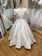 Load image into Gallery viewer, Riona Holy Communion Dress CT5231
