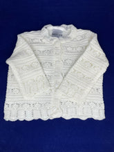 Load image into Gallery viewer, Knitted Baby Cardigan in Ivory - 1000
