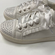 Load image into Gallery viewer, Kerri - Girls white trainer style shoes
