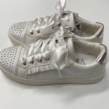 Load image into Gallery viewer, Kerri - Girls white trainer style shoes
